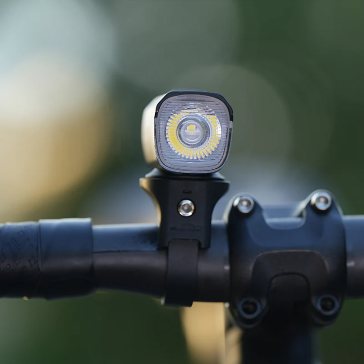 Lámpara Delantera Allty 400 LM - MagicShine
